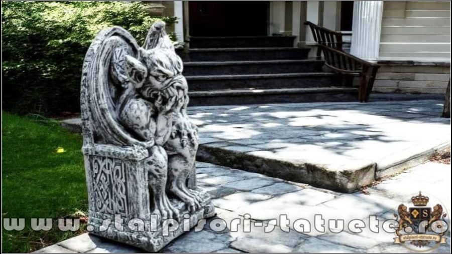 Gargoyles, satana, diavol, pe tron, model S74. (2)