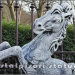 Statuetă căluț mediu, gri patinat, model S37.