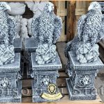 Set 3 statuete vulturi cu socluri, gri antichizat.
