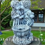 Statuetă copilași cu vază, gri patinat, model S45.