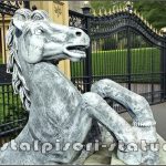 Statuetă căluț mare, gri patinat, model S37.