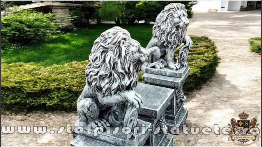 Set 2 statuete leu cu socluri, gri antichizat, S2-S87. (2)