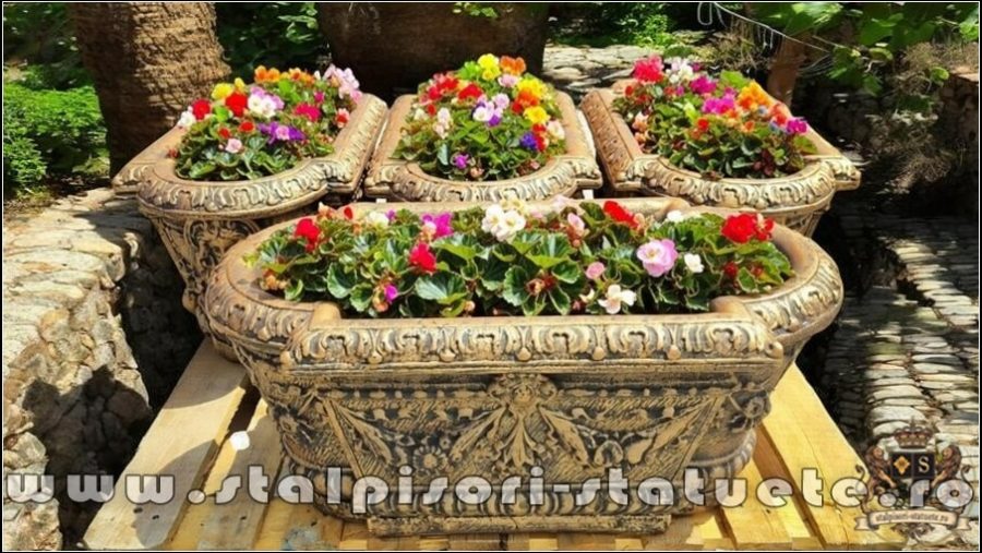 Set 4 jardiniere ornament flori, arămiu antichizat, model J8. (1)