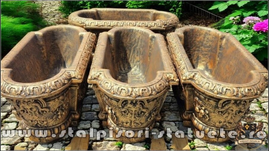Set 4 jardiniere ornament flori, arămiu antichizat, model J8. (2)