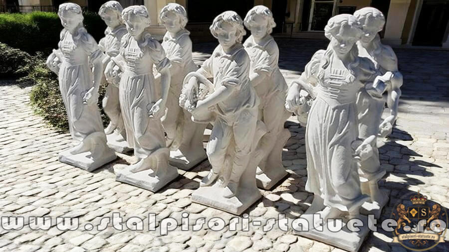 Set statuete băiat și fată, alb marmorat, model S43. (4)