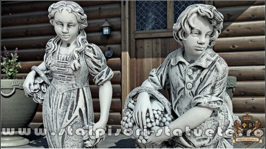 Set statuete băiat și fată, gri patinat, model S43. (2)