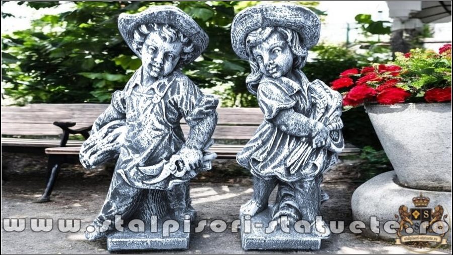 Set statuete copilași, gri patinat, model S31, S32. (1)