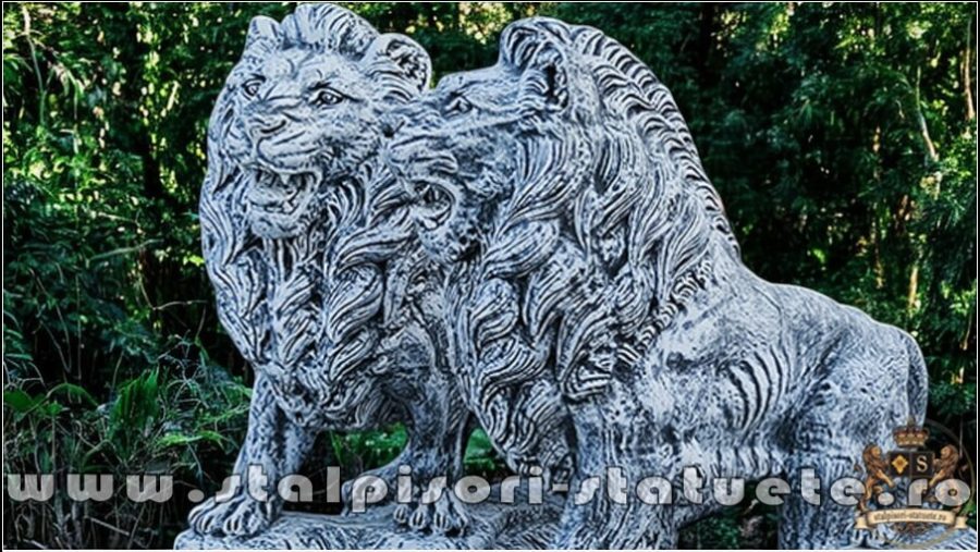 Set statuete lei gigant, gri patinat, model S66. (3)