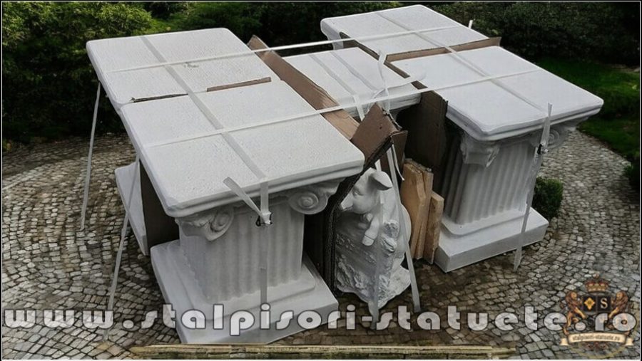 Soclu, stativ, alb marmorat, model S64. (4)