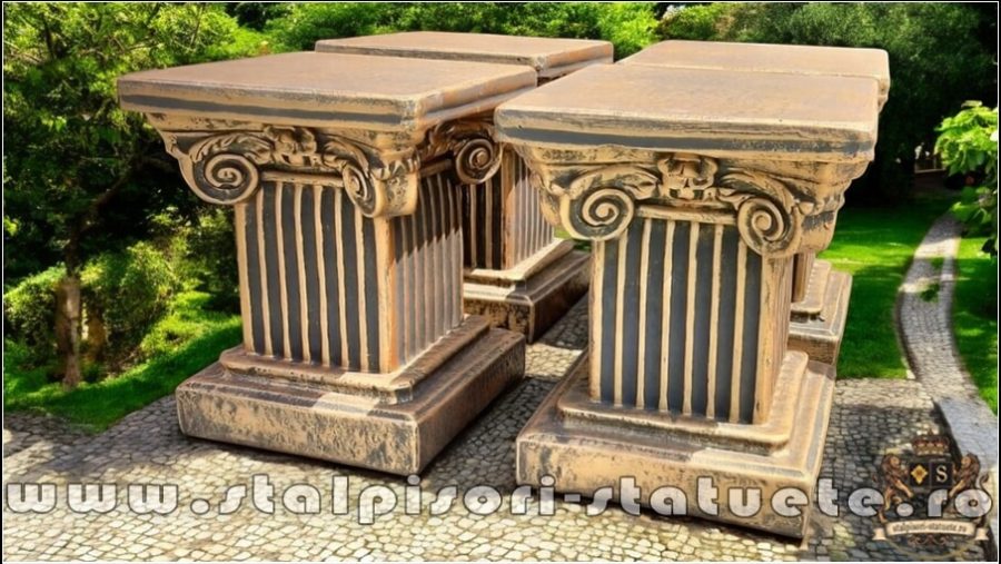 Soclu, stativ, arămiu patinat, model S64. (2)