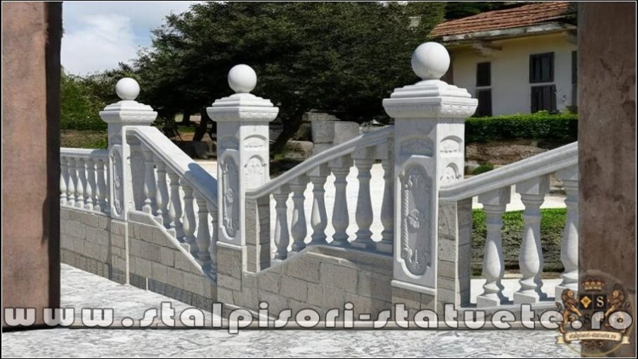 Stâlp susținere garduri, din beton, model S11. (4)