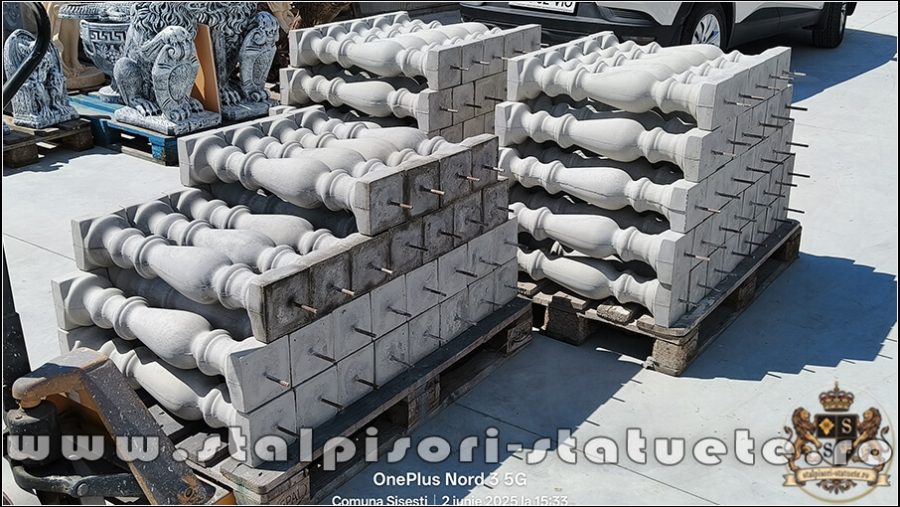 Stâlpișori, baluștri, popici, mosoare, din beton, model B2. (2)