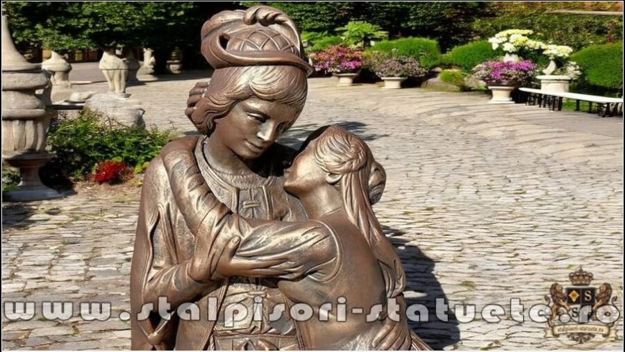 Statuetă Romeo și Julieta, arămiu patinat, model S55. (2)