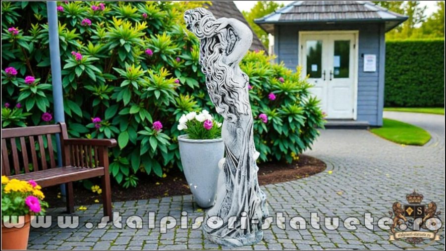 Statuetă Venus cu părul lung, gri patinat, model S71. (3)