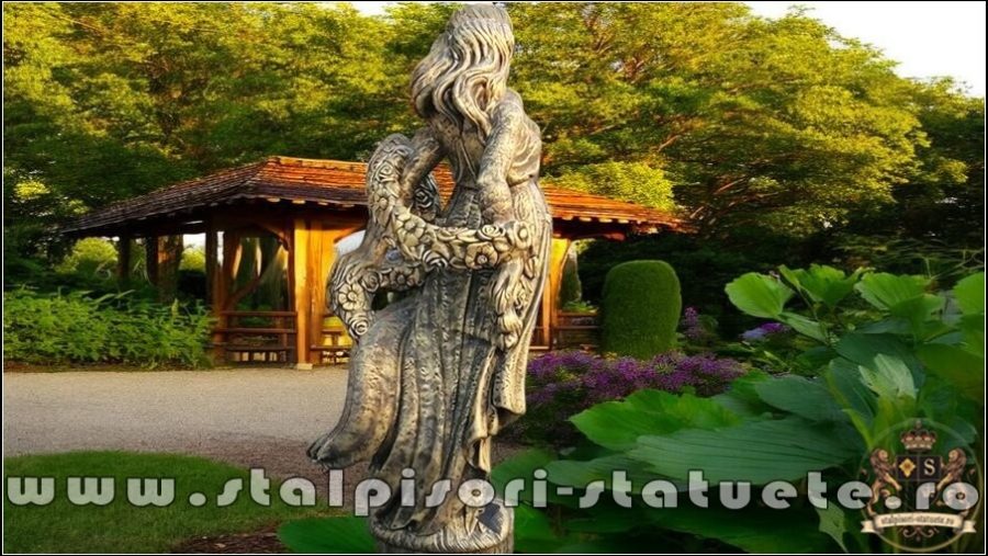 Statuetă domnița cu flori, auriu marmorat, model S50. (5)