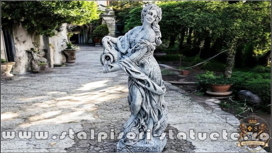 Statuetă domnița cu ulcea, gri patinat, model S16. (1)