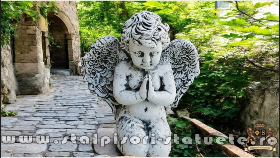 Statuetă îngeraș, gri antichizat, model S4. (1)