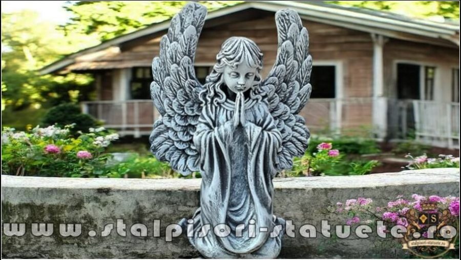 Statuetă îngeraș în rugăciune, gri patinat, model S40. (1)