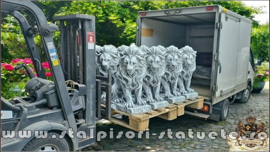 Statuetă leu în șezut, gri patinat, model S46. (5)