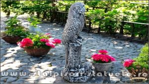 Statuetă papagal, gri patinat, model S79.