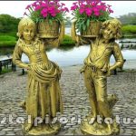 Statuete copii cu coșulețe, auriu antichizat, model J3,J4.