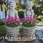 Statuete copii cu coșulețe, gri antichizat, model J9.