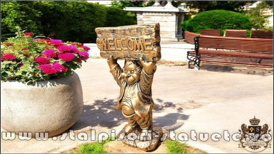 Pitic trol ''bun-venit,'' arămiu patinat, model S21. (3)