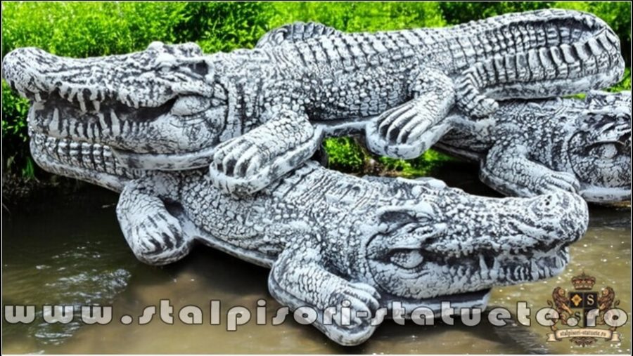 Statuetă crocodil, gri patinat, model S85. (5)