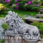 Statuetă leu mic culcat, gri patinat, model S56.