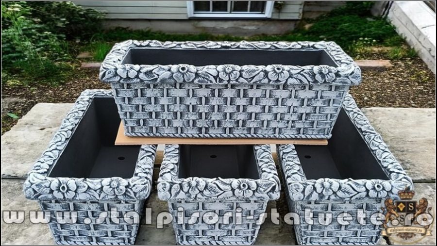 Jardinieră ornament flori, gri patinat, model J14. (2)