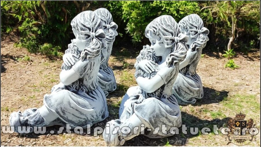 Statuetă fetița cu cățeluș, gri patinat, model S88. (4)