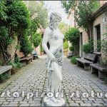 Statuetă domnița erotică, gri patinat, model S30.
