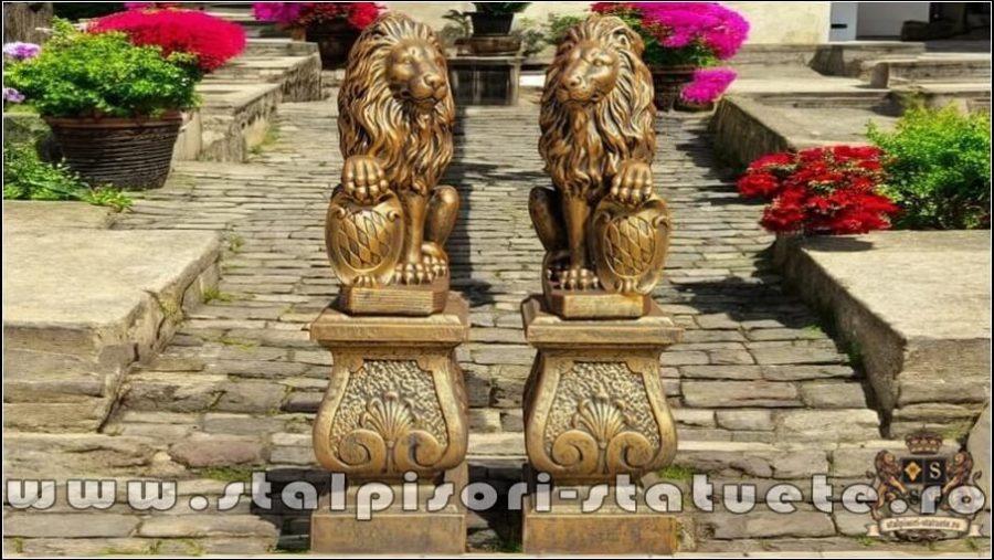 Set 2 statuete leu cu socluri, arămiu antichizat, model S2-S27. (1)