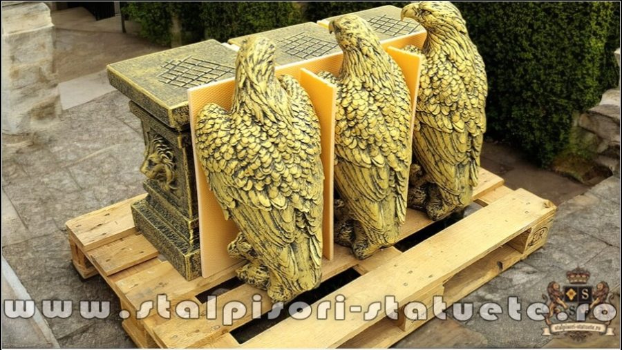 Set 3 vulturi, acvile, șoimi, uliu, auriu antichizat, model S82. (5)