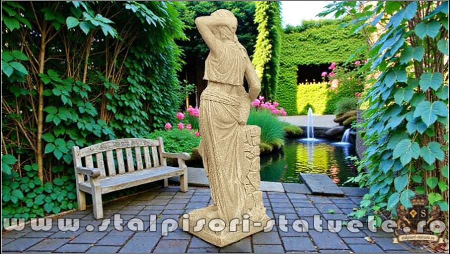 Statuetă țărăncuța la cișmea, galben patinat, model S51. (4)