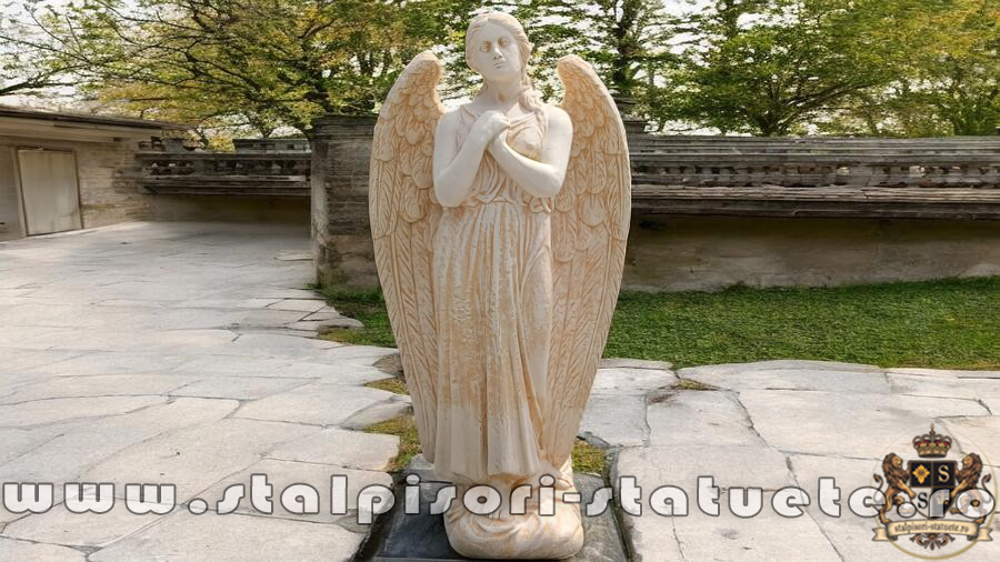 Statuetă îngeraș mare, galben patinat, model S20. (2)