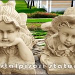 Set statuete doi copii școlari, galben patinat, model S15.