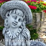 Statuetă fata cu coș, gri antichizat, model S3.