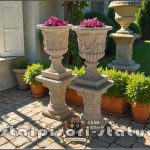 Set vază cu soclu, galben patinat, model V1-S6.