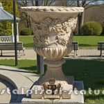 Vază ornament cu picior, galben patinat, model V1.