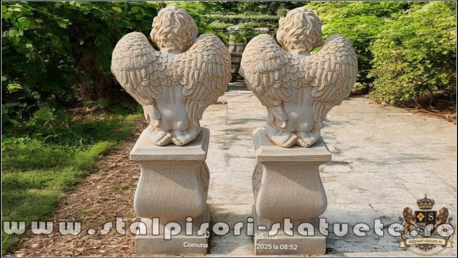 Set doi îngerași cu soclu, galben antichizat, model S4-S27. (4)