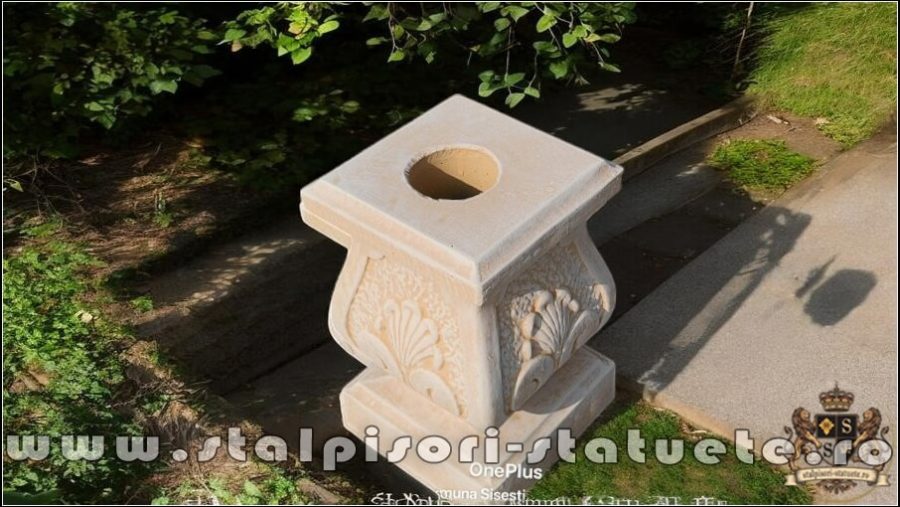 Soclu, stativ, galben patinat, model S27. (4)