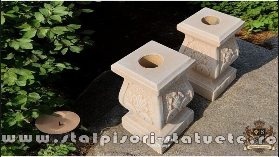 Soclu, stativ, galben patinat, model S27. (5)