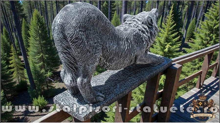 Statuetă lupoaică mare, gri antichizat, model S96. (4)