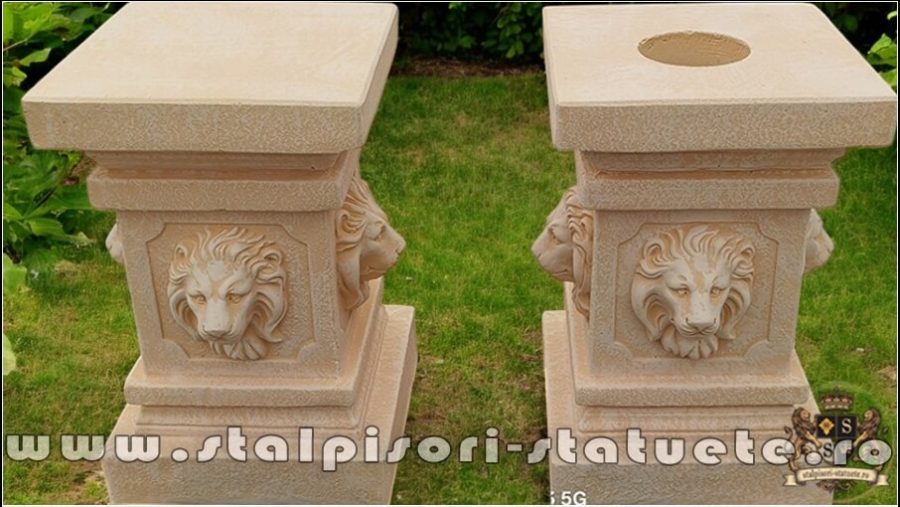 Soclu, stativ, cap de leu, galben patinat, model S84. (2)