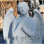 Statuetă îngeraș mare, alb marmorat, model S20.