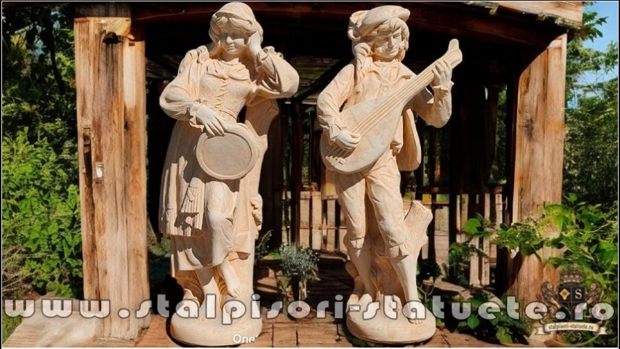 Set statuete muzicanți, galben patinat, model S69. (1)