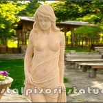 Statuetă domnița erotică, galben patinat, model S30.