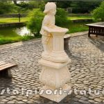 Set stativ cu copil la cișmea, galben patinat, model S27-S93.