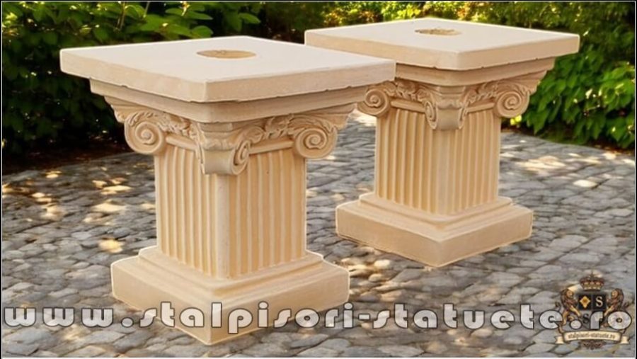 Soclu, stativ, galben patinat, model S64. (3)